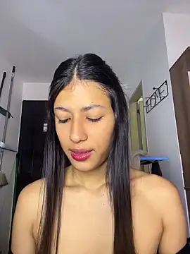 Snapshot of Valentinabaker chatting on 04/25/26, 03:31 Valentinabaker online show from 04/25/26, 03:31