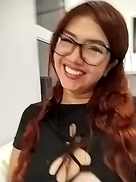 Snapshot of AriaRusso chatting on 02/08/25, 12:49 AriaRusso online show from 02/08/25, 12:49