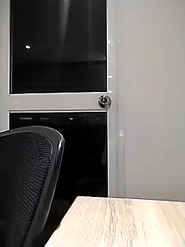 Snapshot of AriaRusso chatting on 03/13/25, 12:27 AriaRusso online show from 03/13/25, 12:27