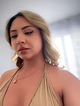 Snapshot of SaraFerreira chatting on 09/14/25, 06:40 SaraFerreira online show from 09/14/25, 06:40