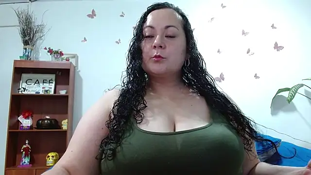 Snapshot of Aleia_Taylor chatting on 07/29/26, 09:35 Aleia Taylor online show from 07/29/26, 09:35