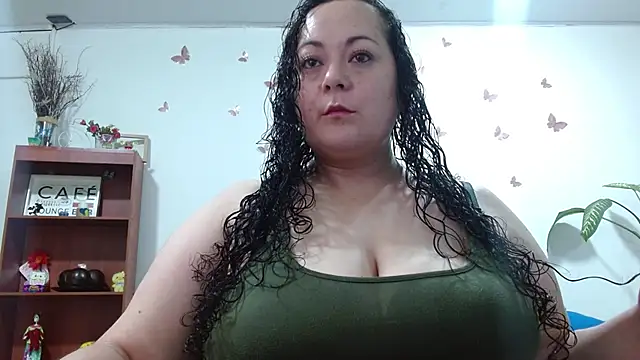 Snapshot of Aleia_Taylor chatting on 07/31/26, 09:47 Aleia Taylor online show from 07/31/26, 09:47