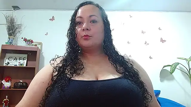 Snapshot of Aleia_Taylor chatting on 08/01/26, 08:19 Aleia Taylor online show from 08/01/26, 08:19