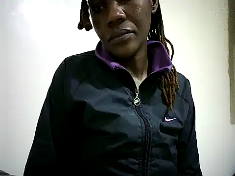 Pierra77 online show from 10/08/25, 08:01