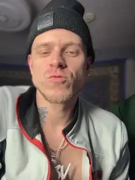 traejddd online show from 09/18/25, 03:41