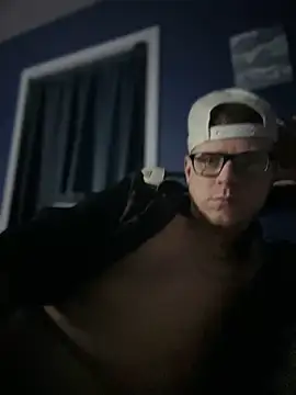 traejddd online show from 03/04/26, 07:58