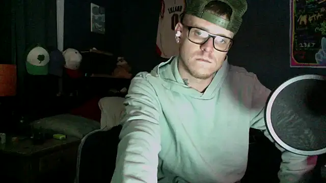 traejddd online show from 03/22/26, 05:44