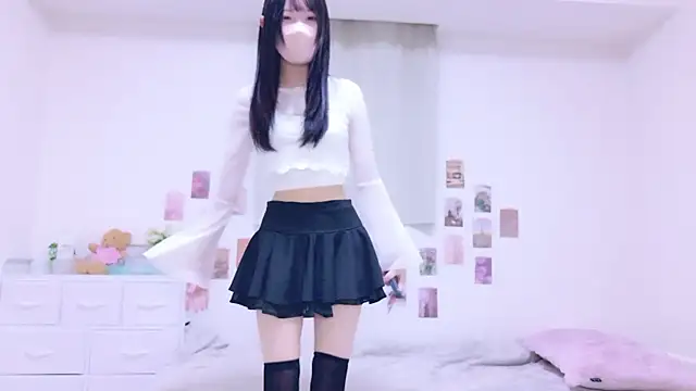 Suzu ch xx online show from 10/16/25, 01:23