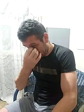 Snapshot of Aian09 chatting on 12/17/24, 02:55 Aian09 online show from 12/17/24, 02:55