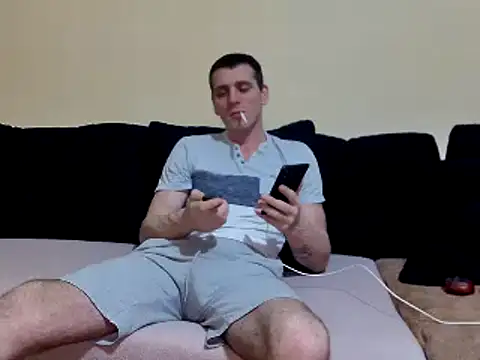 Snapshot of Aian09 chatting on 12/18/24, 09:18 Aian09 online show from 12/18/24, 09:18