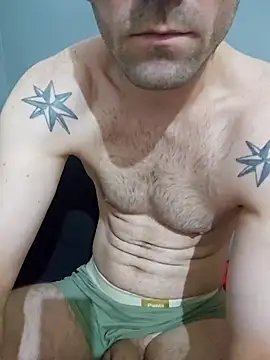 Snapshot of Aian09 chatting on 12/27/24, 11:10 Aian09 online show from 12/27/24, 11:10