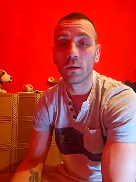 Snapshot of Aian09 chatting on 12/29/24, 03:35 Aian09 online show from 12/29/24, 03:35