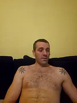 Snapshot of Aian09 chatting on 01/21/25, 02:22 Aian09 online show from 01/21/25, 02:22