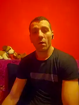 Snapshot of Aian09 chatting on 02/12/25, 12:16 Aian09 online show from 02/12/25, 12:16