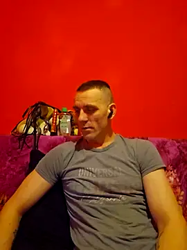 Snapshot of Aian09 chatting on 02/20/25, 08:14 Aian09 online show from 02/20/25, 08:14