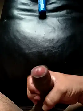 Snapshot of Village_0boy chatting on 09/25/25, 09:35 Village 0boy online show from 09/25/25, 09:35