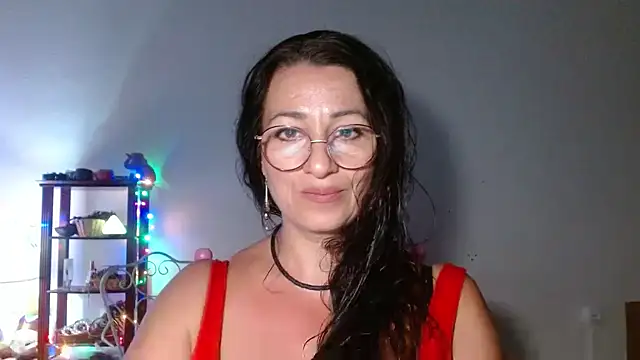 KeisyNeonX online show from 10/21/25, 07:47