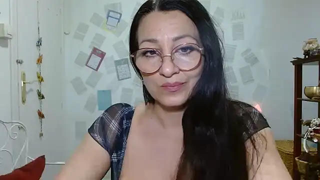 KeisyNeonX online show from 05/27/26, 03:42