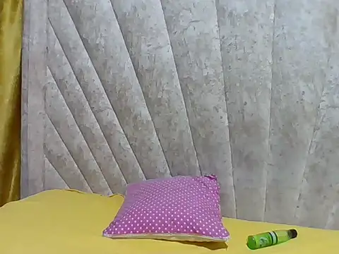 Sexy Villagegal online show from 04/01/26, 04:37