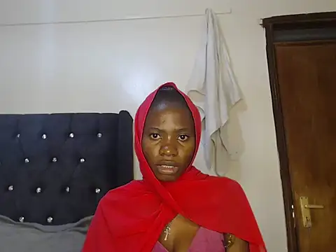 Sexyprecious01 online show from 09/28/25, 08:52