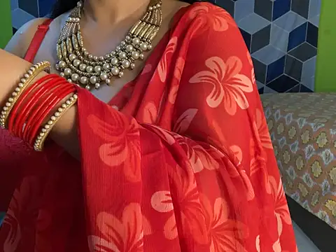 Aishwarya 101  online show from 03/18/25, 05:21