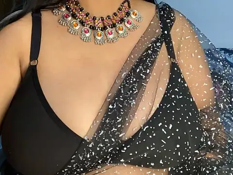 Aishwarya 101  online show from 10/03/25, 06:38