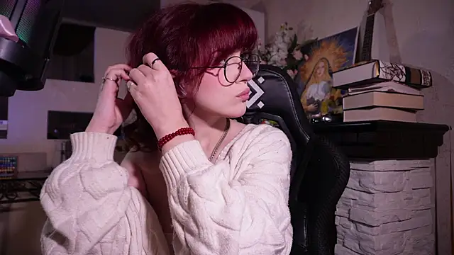 Chriss Fox online show from 11/20/25, 03:34