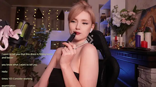 Chriss Fox online show from 02/15/26, 03:42