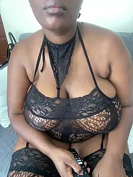 Naughty-sonia2 online show from 02/02/26, 07:40