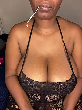 Naughty-sonia2 online show from 07/25/26, 11:52
