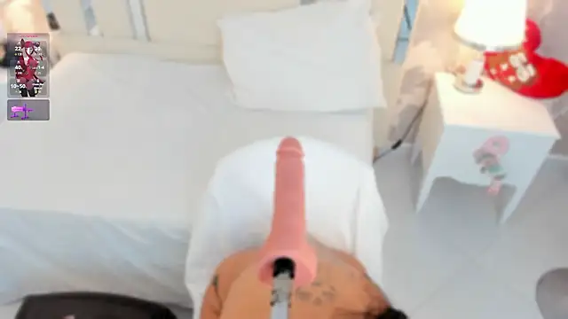 Miliaangeles online show from 02/04/26, 09:04