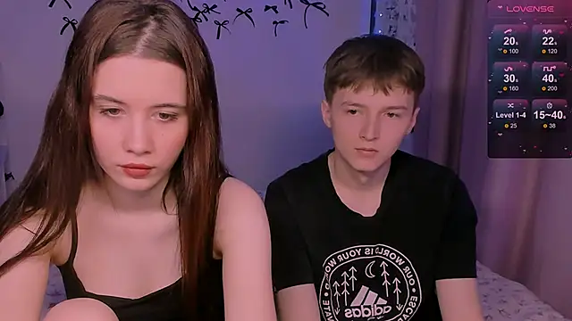 CoddleWeeper  online show from 04/13/26, 01:38