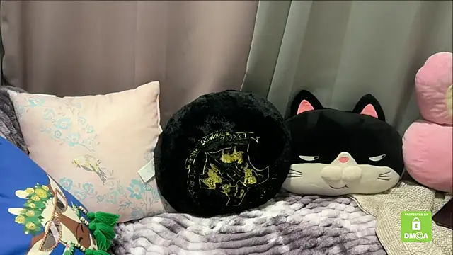 Unique-Beauty online show from 11/03/25, 02:51