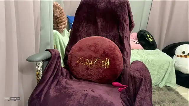 Unique-Beauty online show from 02/28/26, 05:03