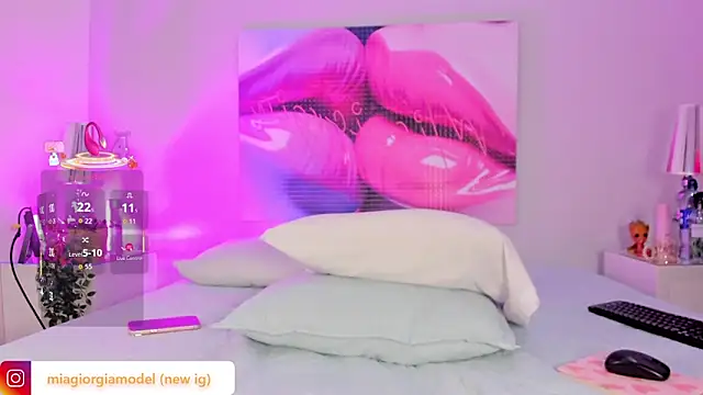 Miagiorgia  online show from 03/22/26, 01:36