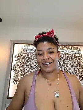 Snapshot of Selket11 chatting on 01/03/25, 11:03 Selket11 online show from 01/03/25, 11:03