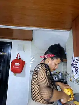 Snapshot of Selket11 chatting on 02/23/25, 12:05 Selket11 online show from 02/23/25, 12:05