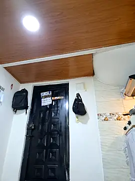 Snapshot of Selket11 chatting on 03/11/25, 03:34 Selket11 online show from 03/11/25, 03:34