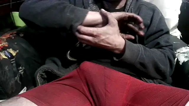 robeaulieu02 online show from 01/01/25, 10:32