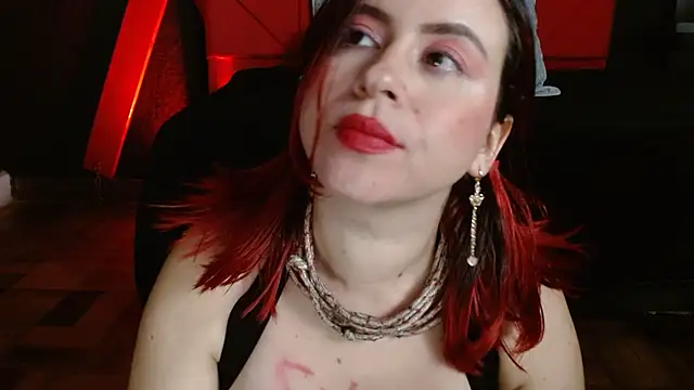 Naty slavedoll online show from 02/01/25, 11:16