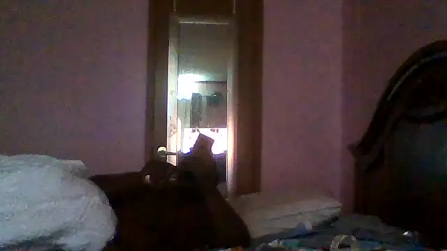 Snapshot of Mrunpredictableyouknow chatting on 10/19/25, 04:51 Mrunpredictableyouknow online show from 10/19/25, 04:51