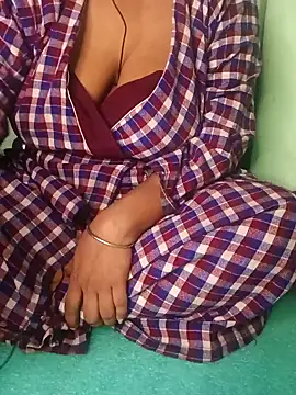 Snapshot of Ritababhi chatting on 01/03/25, 06:46 Ritababhi online show from 01/03/25, 06:46
