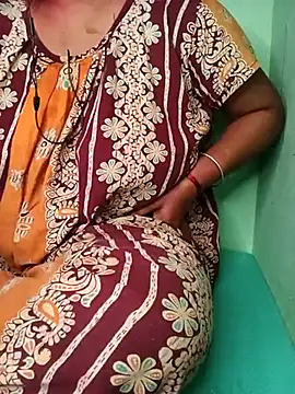 Snapshot of Ritababhi chatting on 03/14/25, 07:01 Ritababhi online show from 03/14/25, 07:01