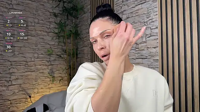 NattyFierros online show from 12/23/25, 06:22