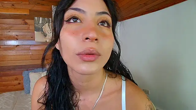 amber curly online show from 03/14/26, 05:18