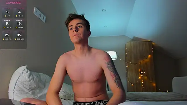 TaisonBrownX online show from 12/17/24, 04:12