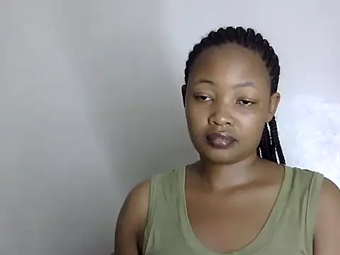 Snapshot of Q_amor2 chatting on 12/14/24, 07:14 Q amor2 online show from 12/14/24, 07:14