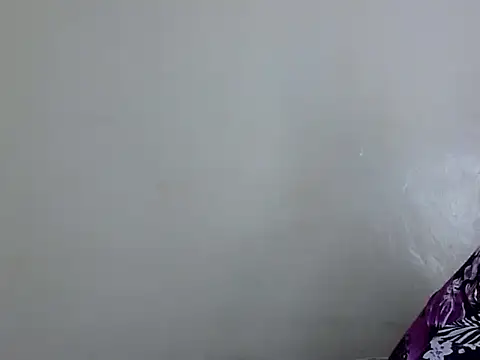 Snapshot of Q_amor2 chatting on 12/16/24, 10:13 Q amor2 online show from 12/16/24, 10:13