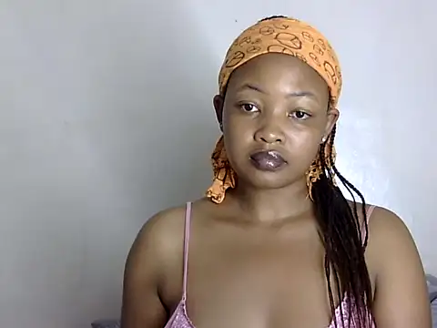 Snapshot of Q_amor2 chatting on 02/09/25, 10:11 Q amor2 online show from 02/09/25, 10:11