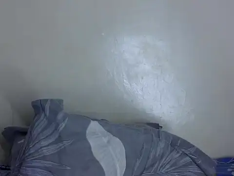 Snapshot of Q_amor2 chatting on 02/25/25, 11:44 Q amor2 online show from 02/25/25, 11:44